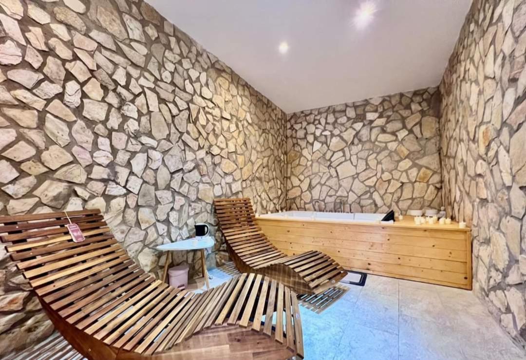 Spa Suite 21 Augusta Buitenkant foto